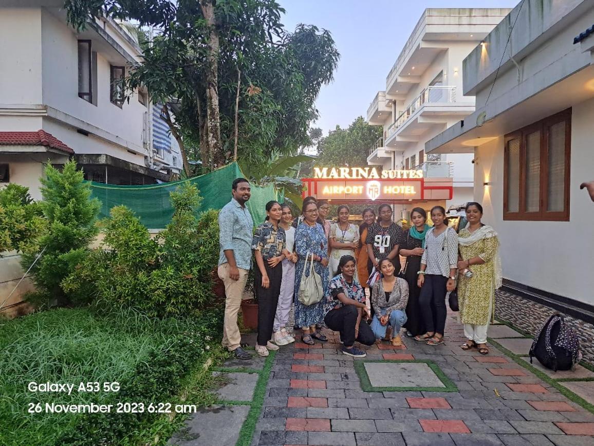 Marina Suites Airport Hotel Kochi Exterior foto